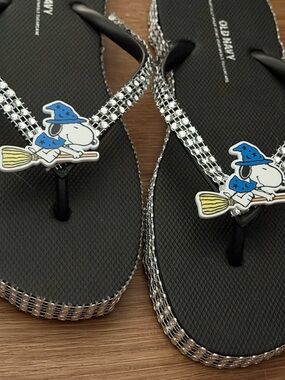Black Rhinestone Flip Flops with Snoopy Wizard Charms